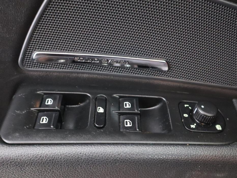 SKODA Superb 2014