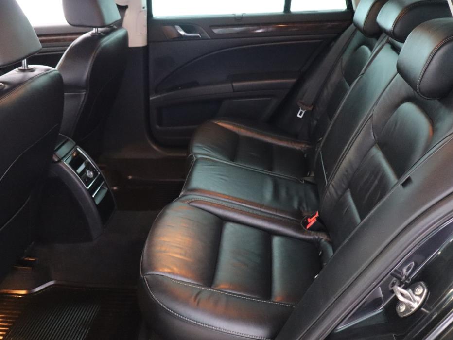 SKODA Superb 2014