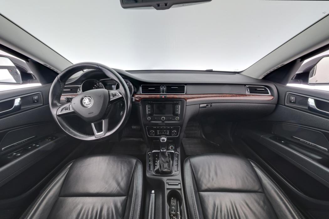 SKODA Superb 2014
