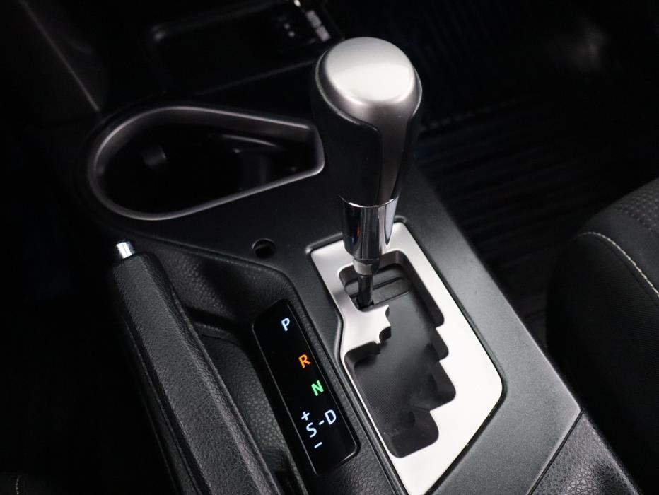TOYOTA RAV4 2018