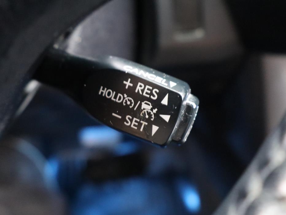 TOYOTA RAV4 2018