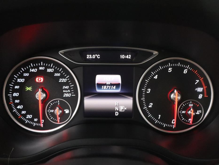 MERCEDES-BENZ B 2018
