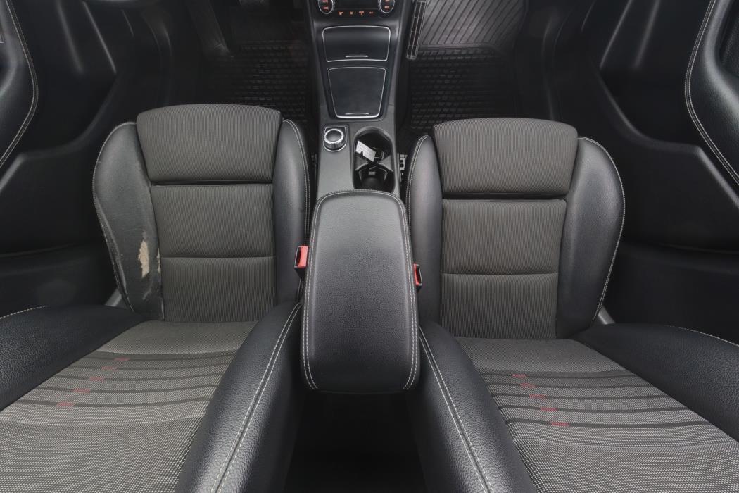 MERCEDES-BENZ B 2018