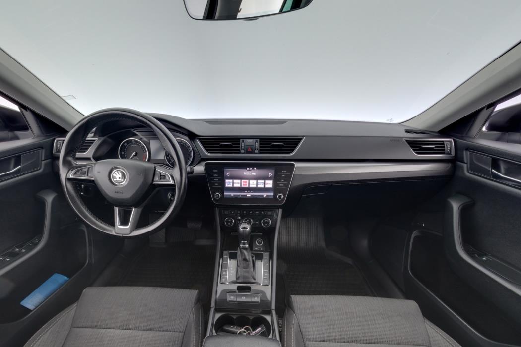 SKODA Superb 2018