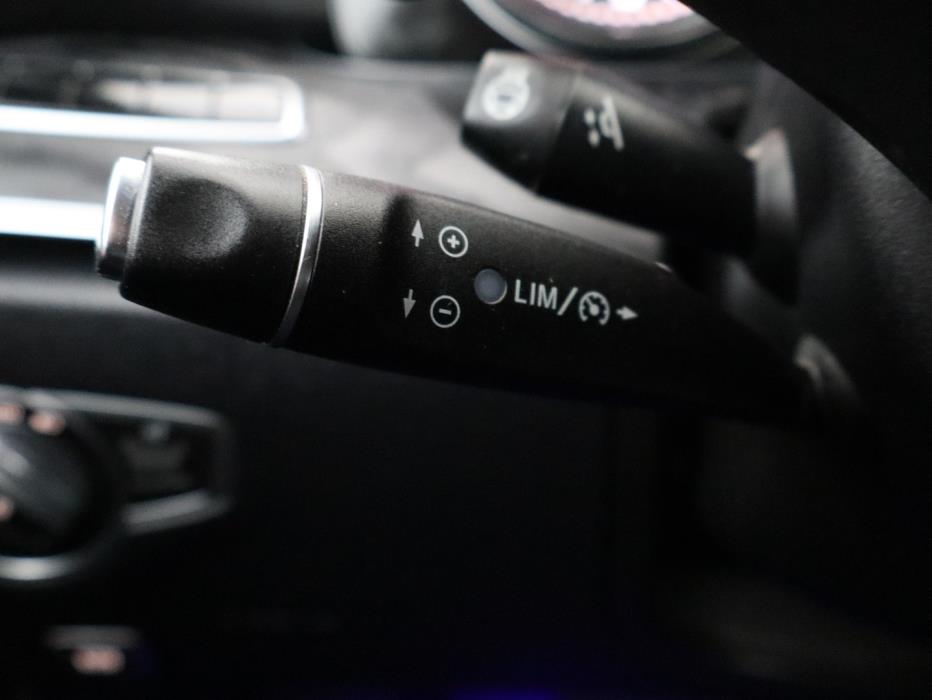 MERCEDES-BENZ E 2017