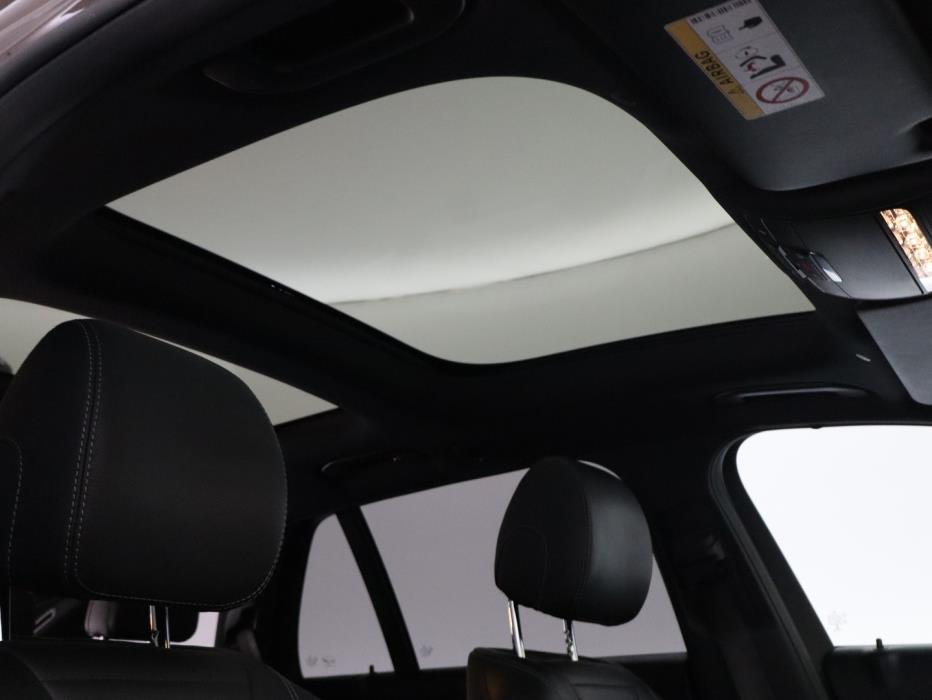 MERCEDES-BENZ E 2017