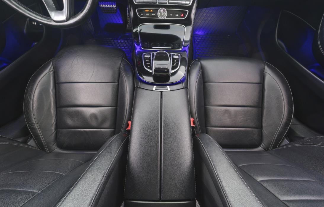 MERCEDES-BENZ E 2017