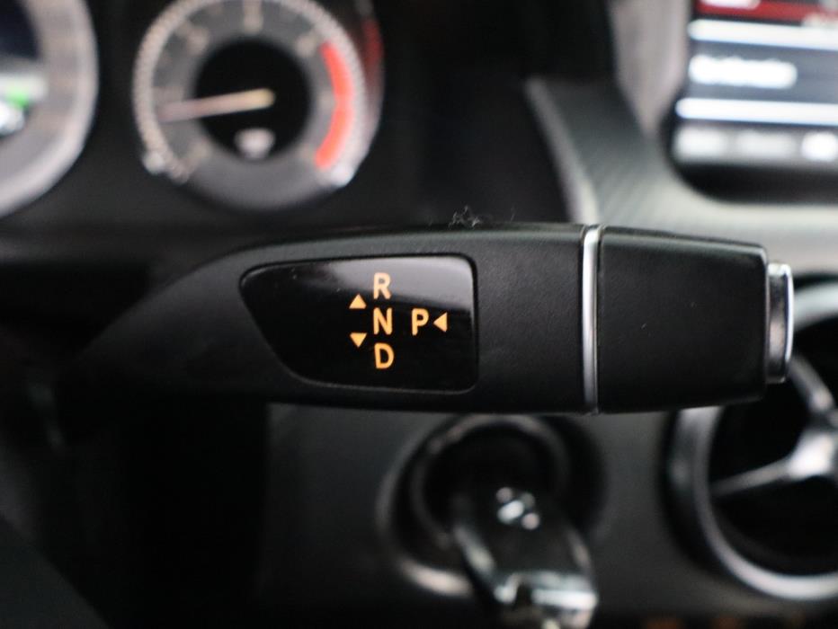 MERCEDES-BENZ GLK 2012