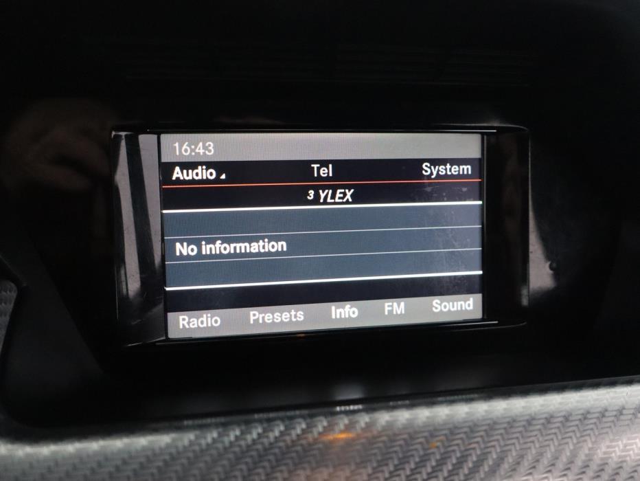 MERCEDES-BENZ GLK 2012