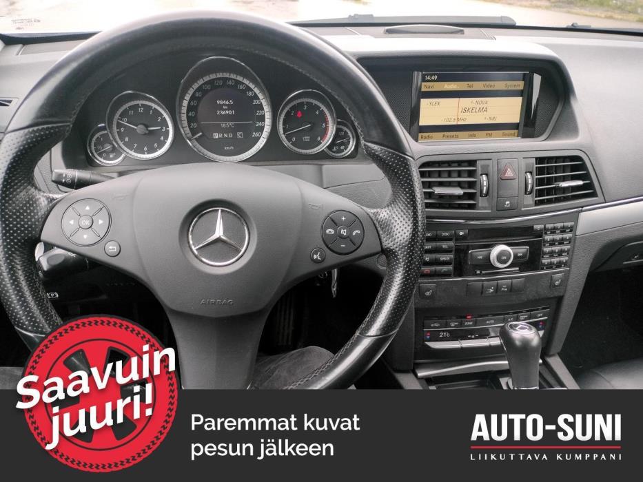 MERCEDES-BENZ E 2009