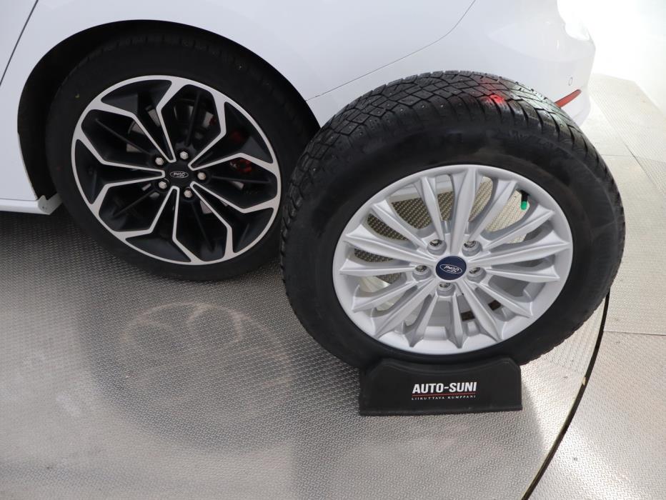 FORD Focus 2019