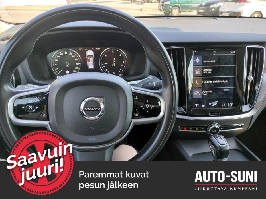 VOLVO V60 2019