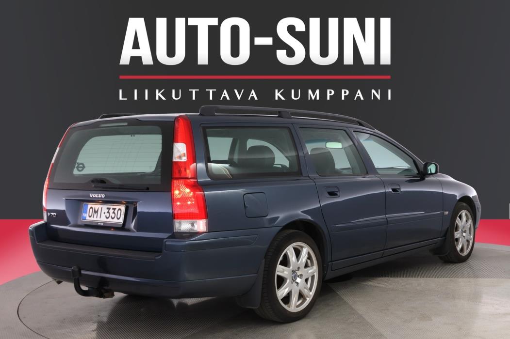 VOLVO V70 2005