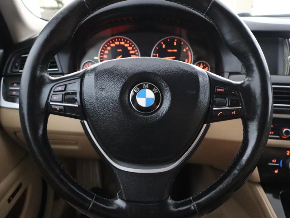 BMW 530 2010