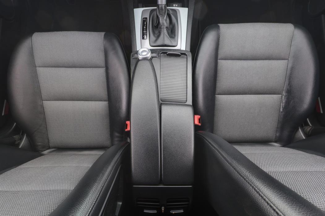 MERCEDES-BENZ C 2008