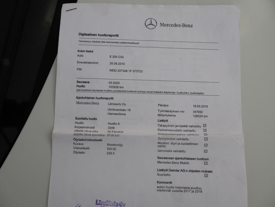 MERCEDES-BENZ E 2010