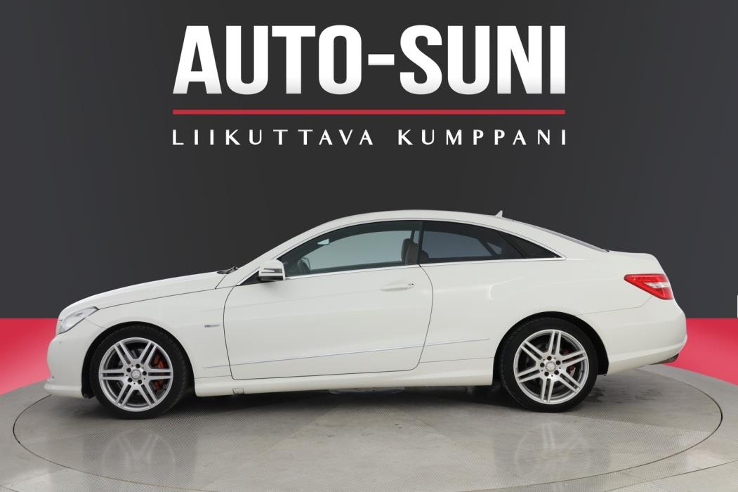 MERCEDES-BENZ E 2010