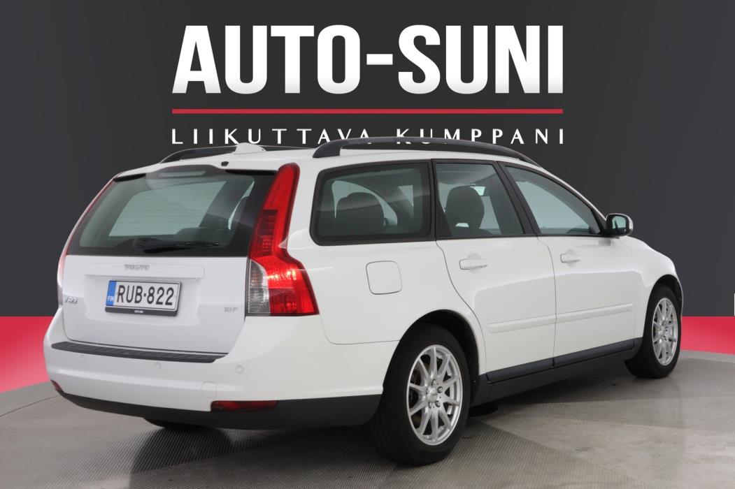 VOLVO V50 2008