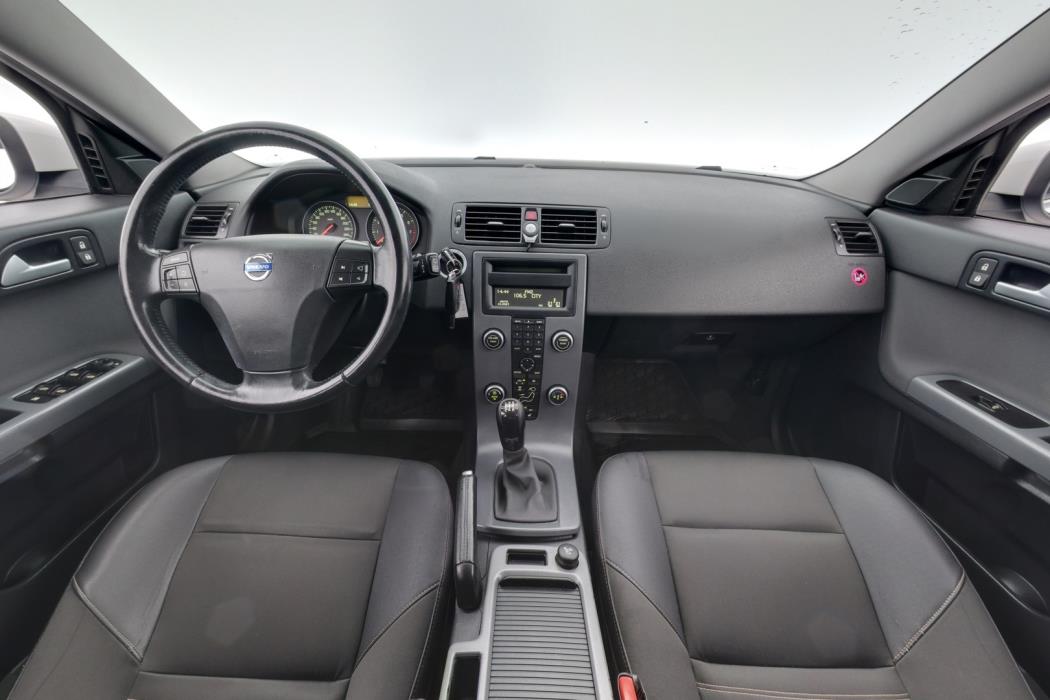 VOLVO V50 2008