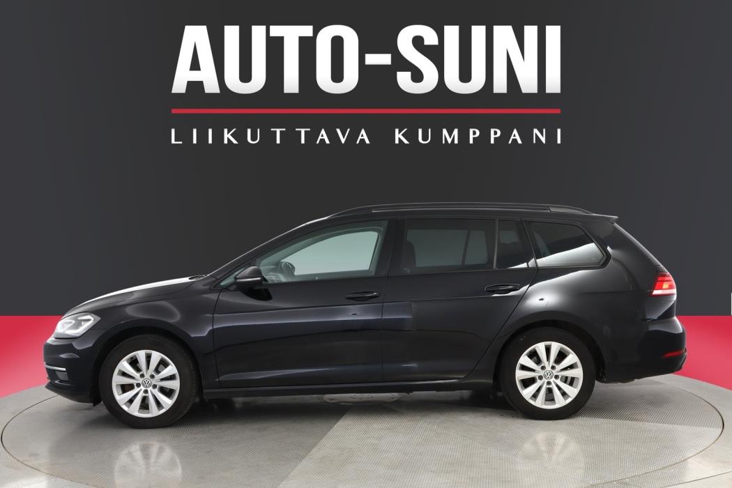 VOLKSWAGEN Golf 2017