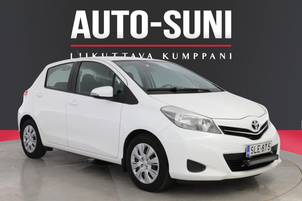 TOYOTA Yaris 2014