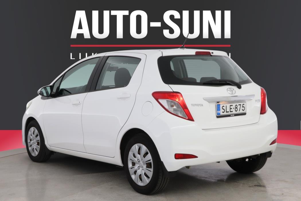 TOYOTA Yaris 2014