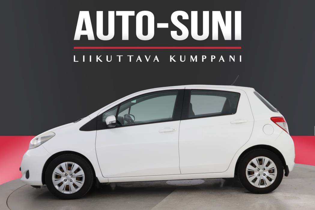 TOYOTA Yaris 2014