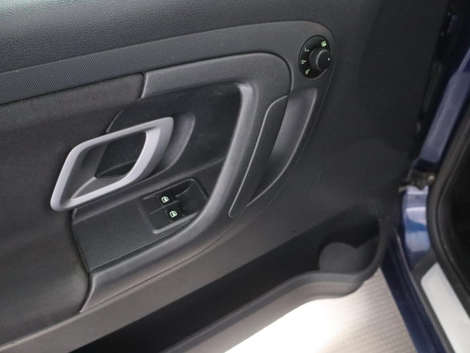 SKODA Fabia 2013