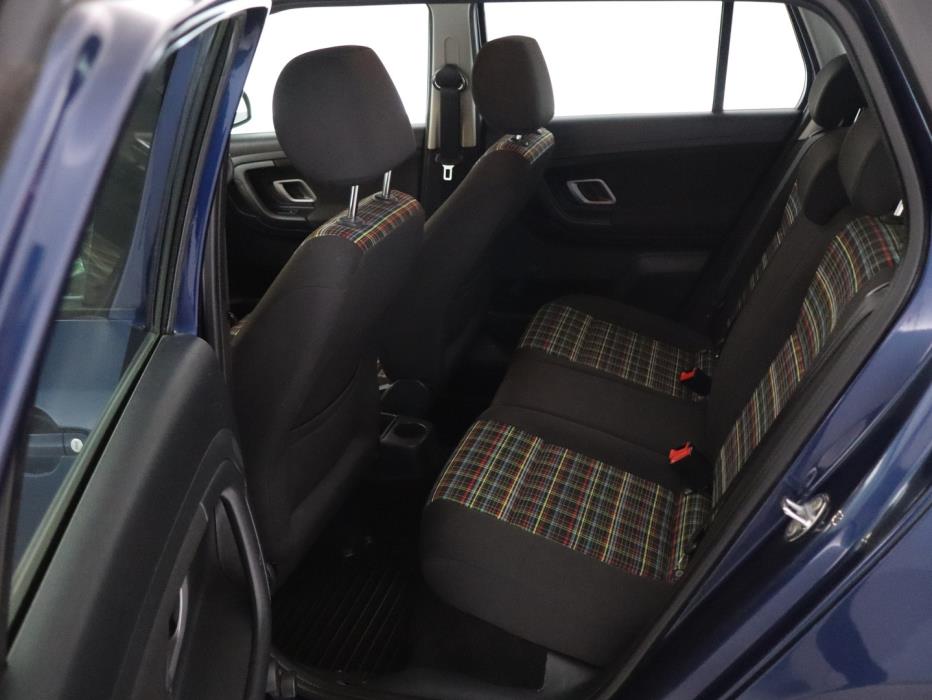 SKODA Fabia 2013