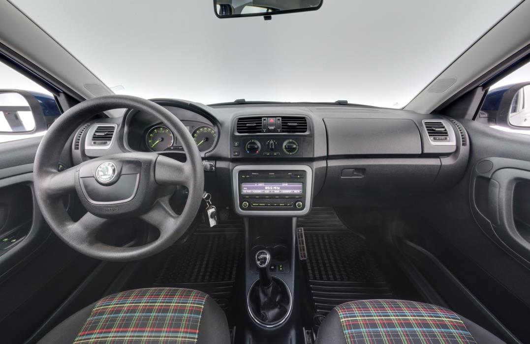 SKODA Fabia 2013