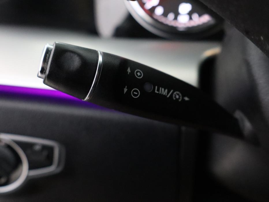 MERCEDES-BENZ E 2016