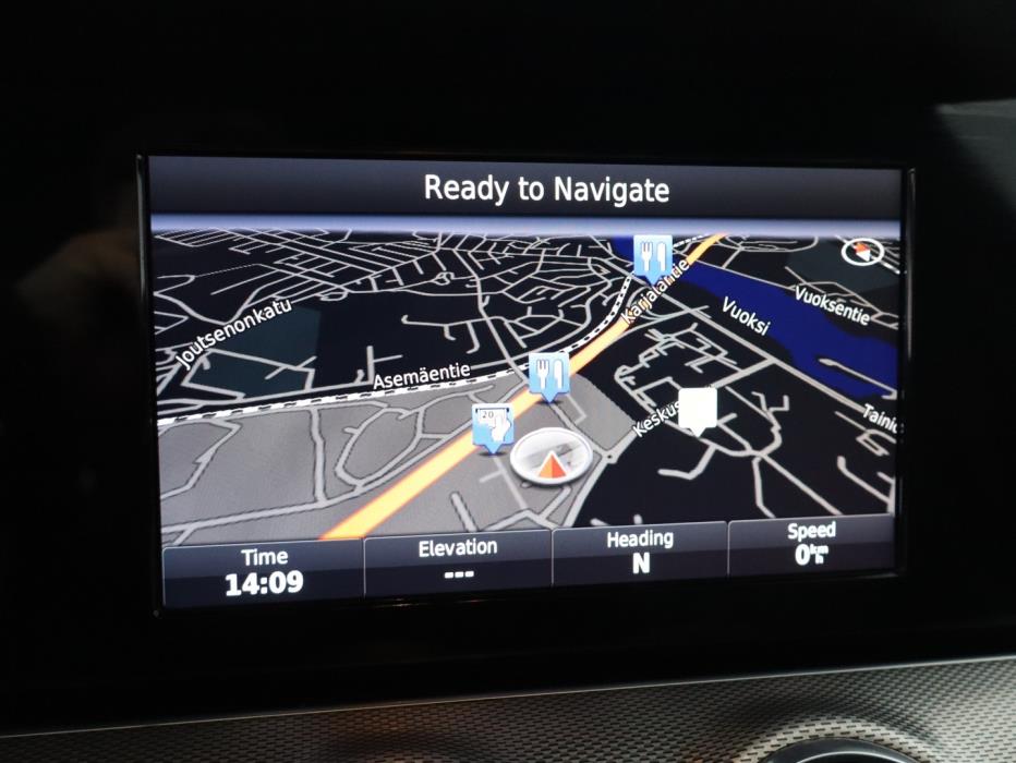 MERCEDES-BENZ E 2016