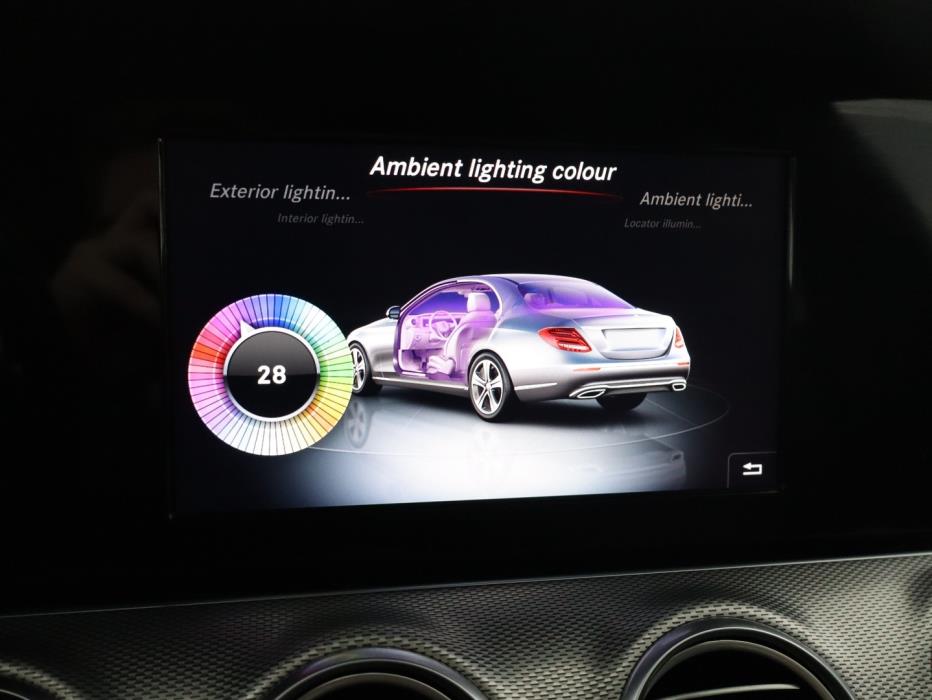 MERCEDES-BENZ E 2016