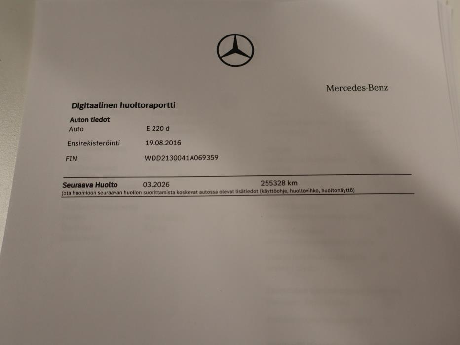 MERCEDES-BENZ E 2016