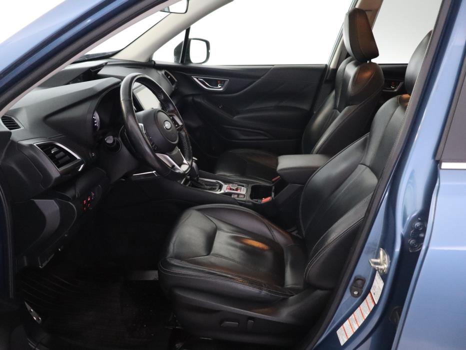SUBARU Forester 2020