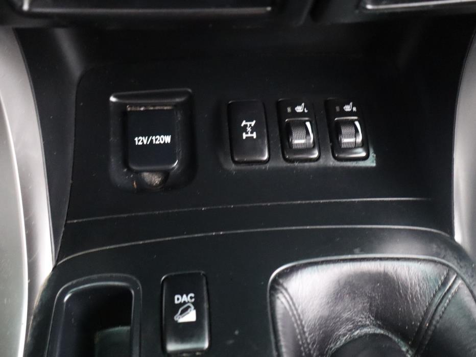 TOYOTA Land Cruiser 2005