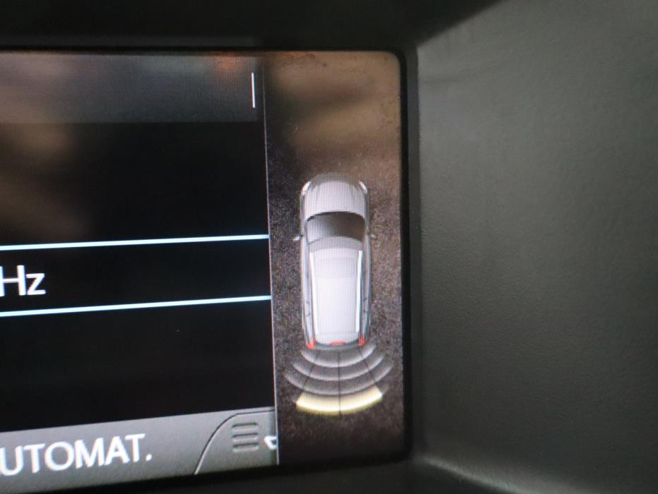 VOLVO V60 2015