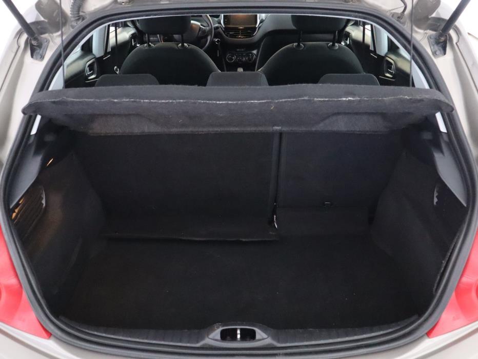 PEUGEOT 208 2012