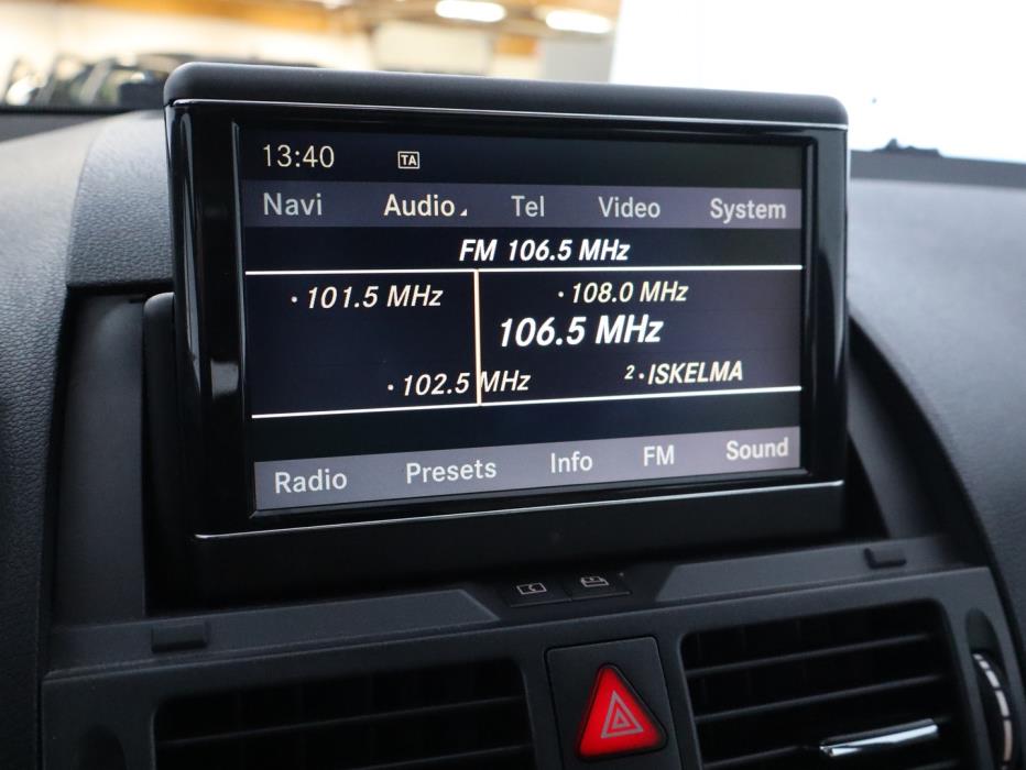 MERCEDES-BENZ C 2009