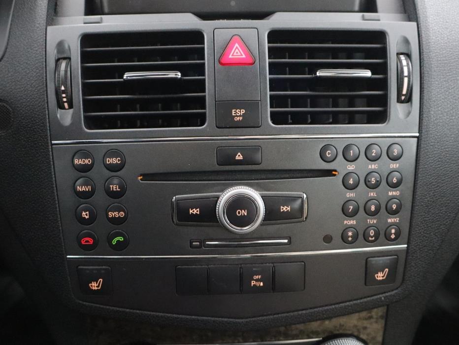 MERCEDES-BENZ C 2009