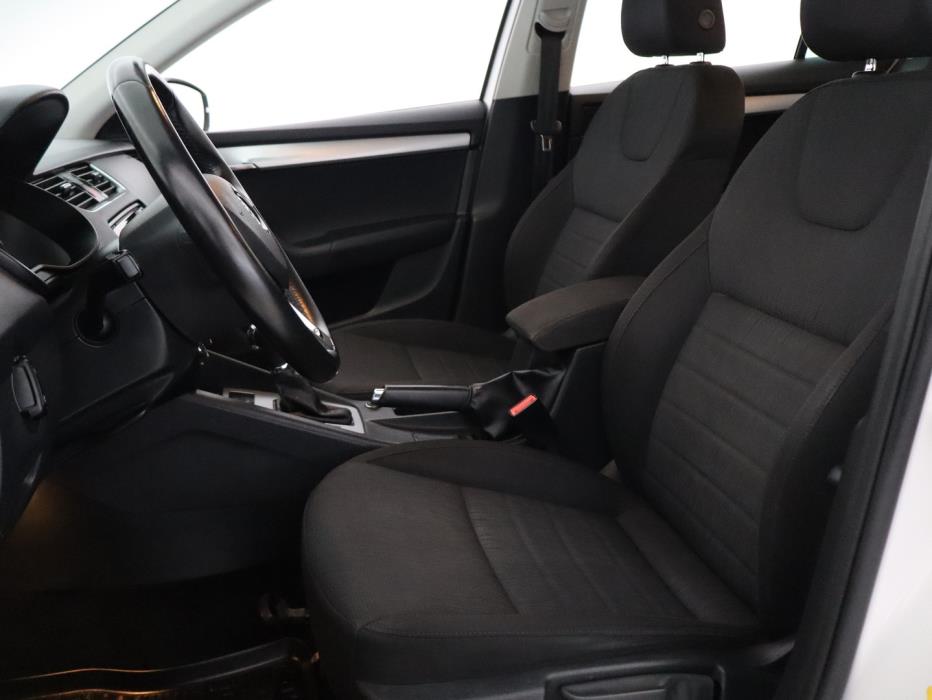 SKODA Octavia 2016