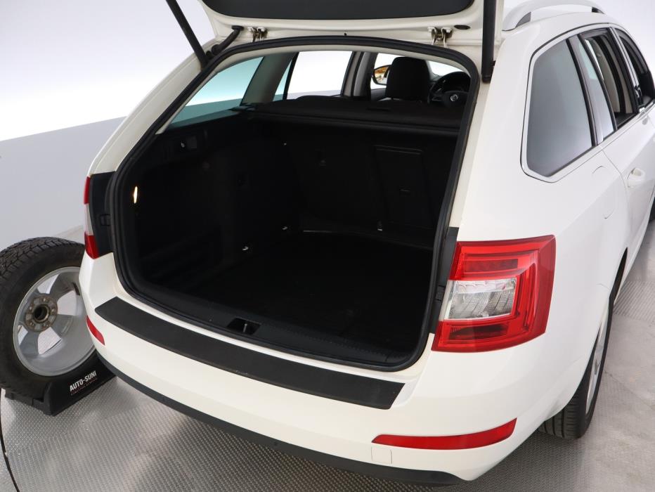 SKODA Octavia 2016