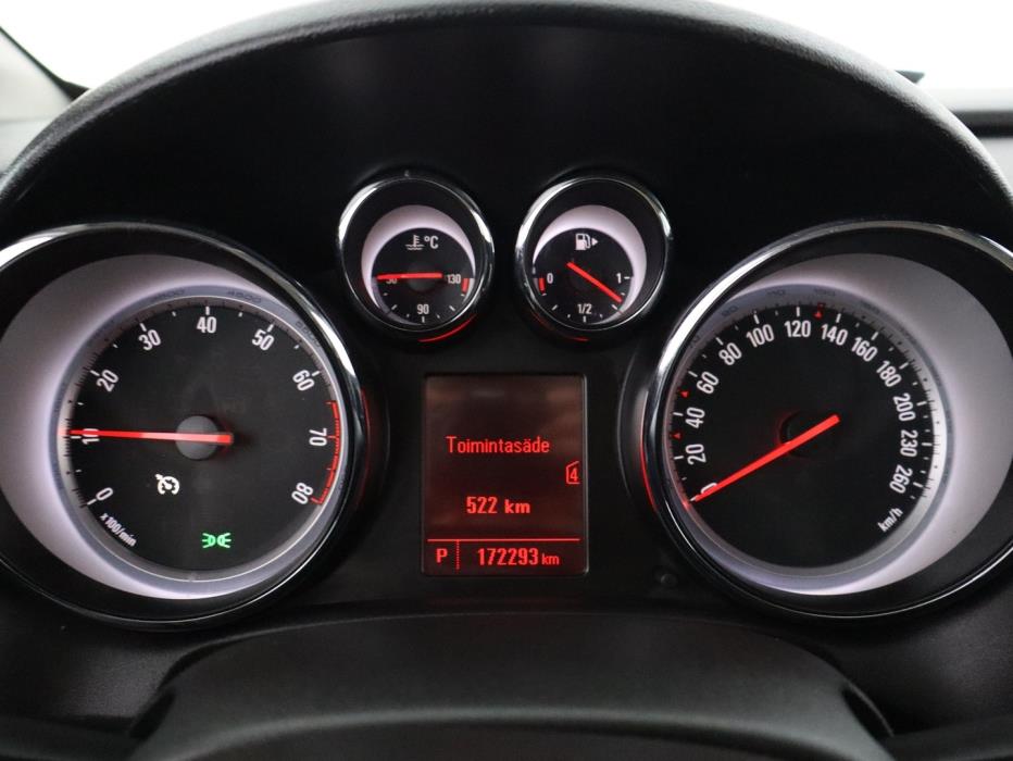 OPEL Astra 2013