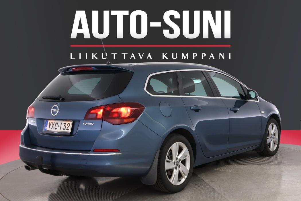 OPEL Astra 2013
