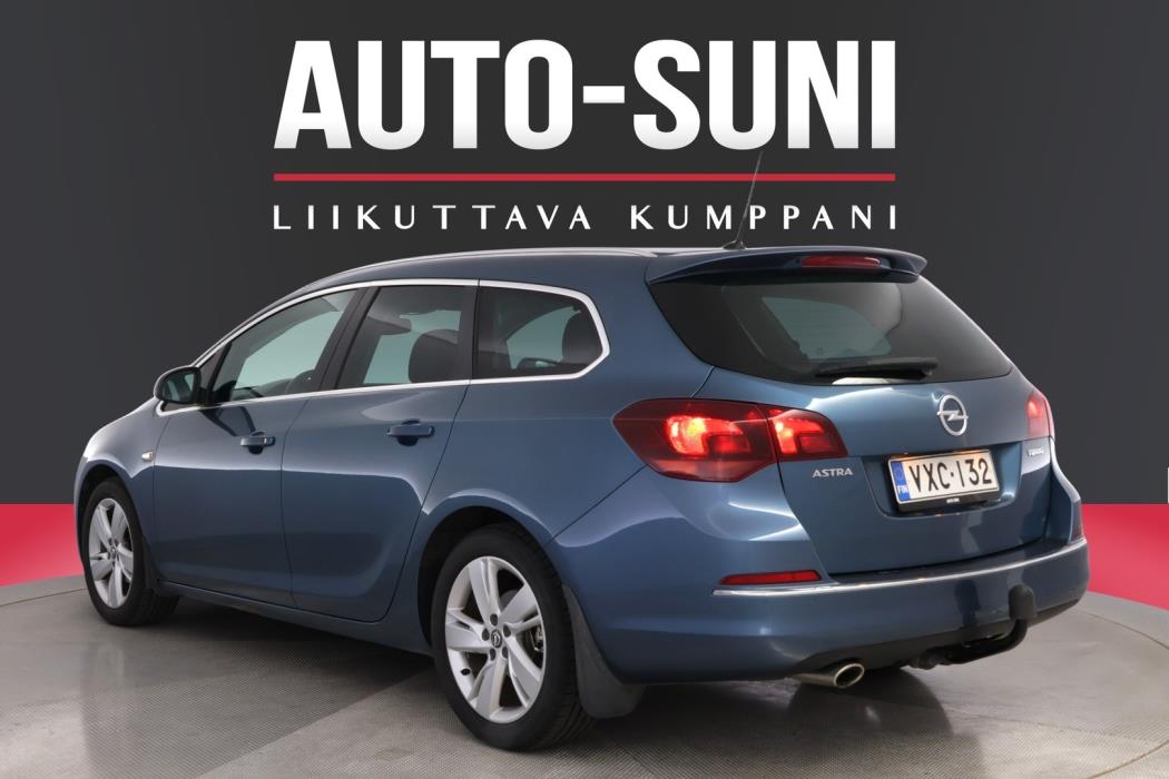 OPEL Astra 2013