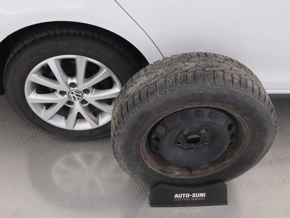 VOLKSWAGEN Golf 2010