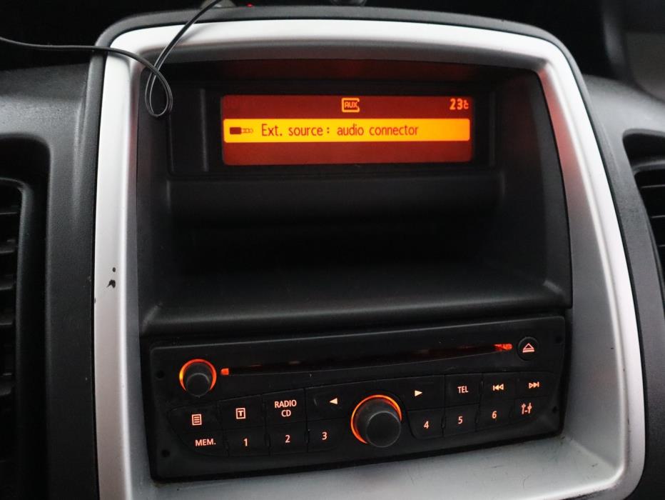 OPEL Vivaro 2011