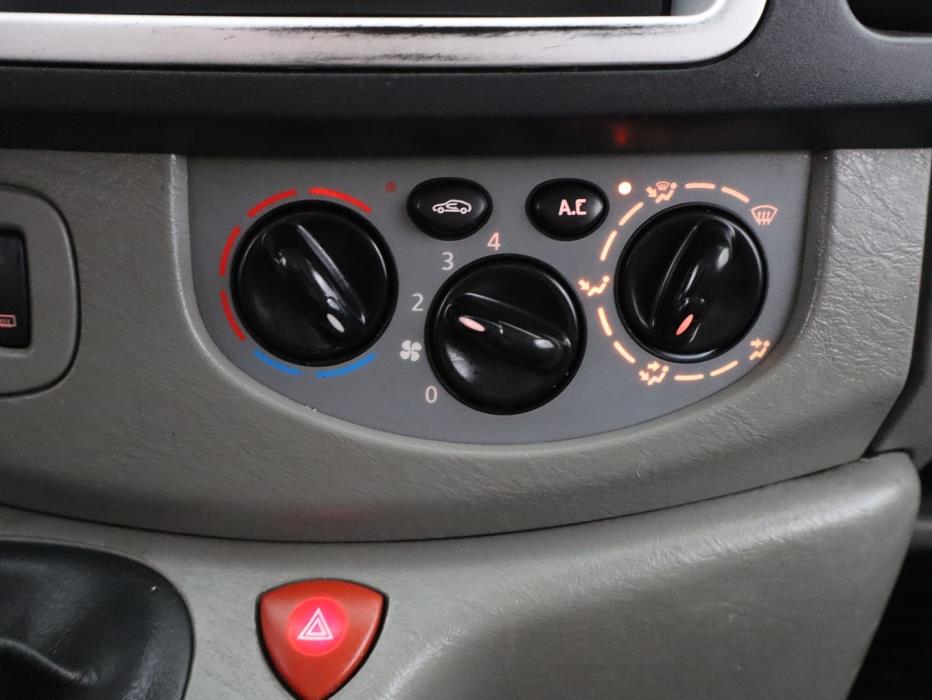 OPEL Vivaro 2011