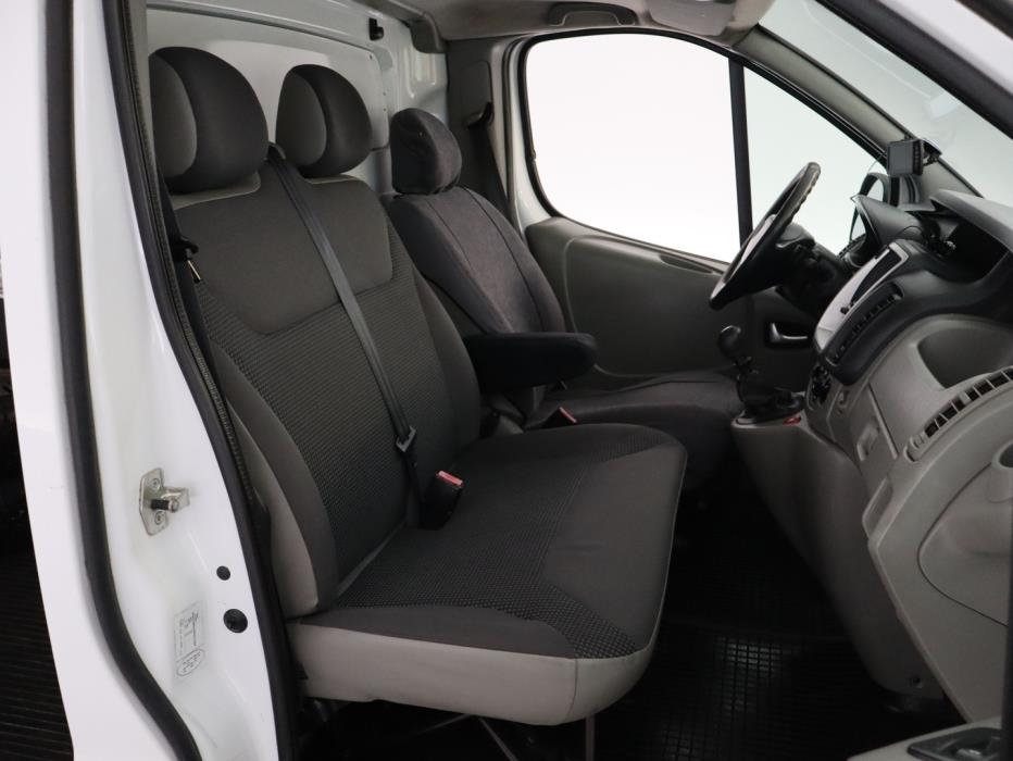 OPEL Vivaro 2011