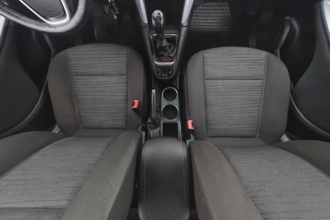 OPEL Zafira Tourer 2014